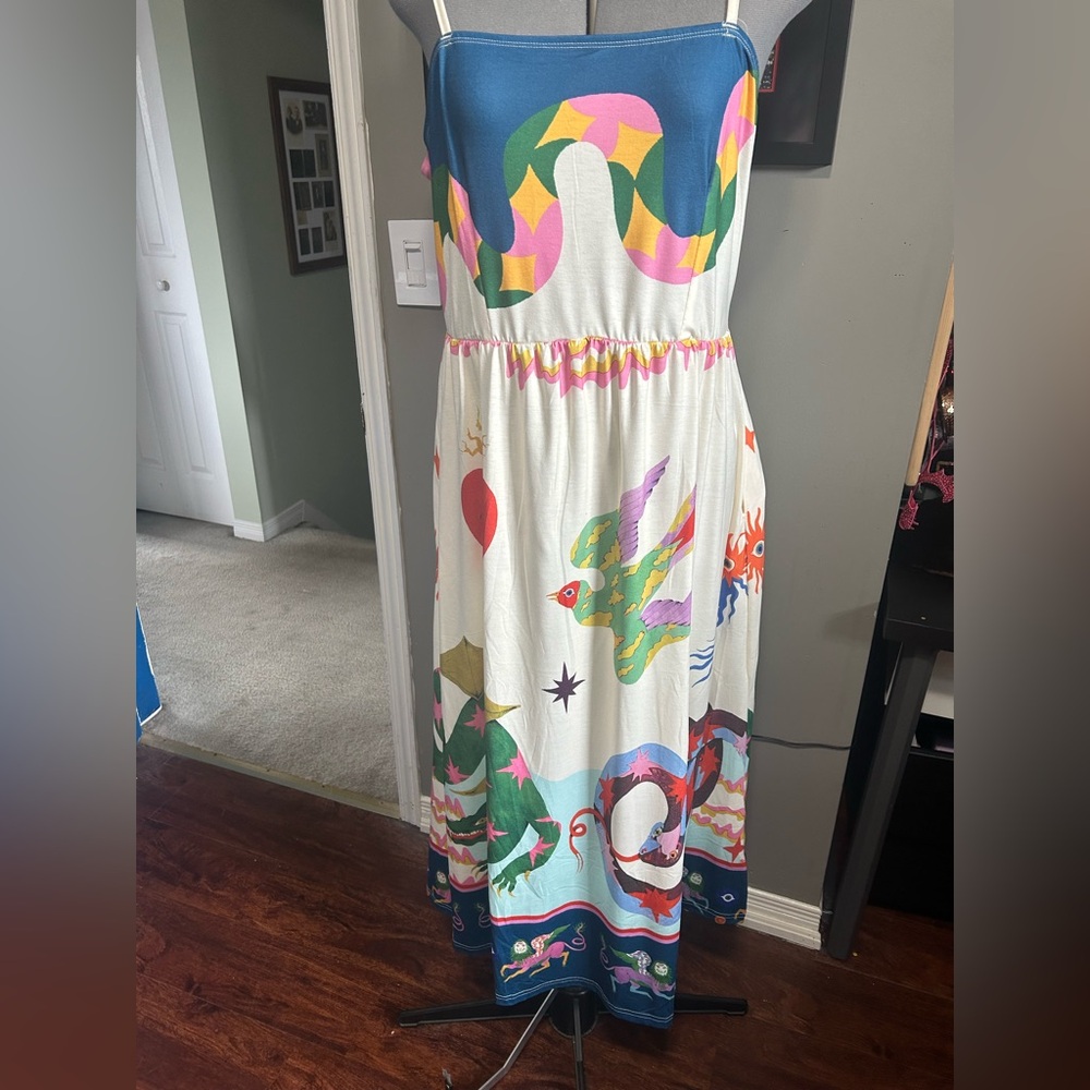 NWOT XL Women’s Sundress. Cream with Funky Animals
